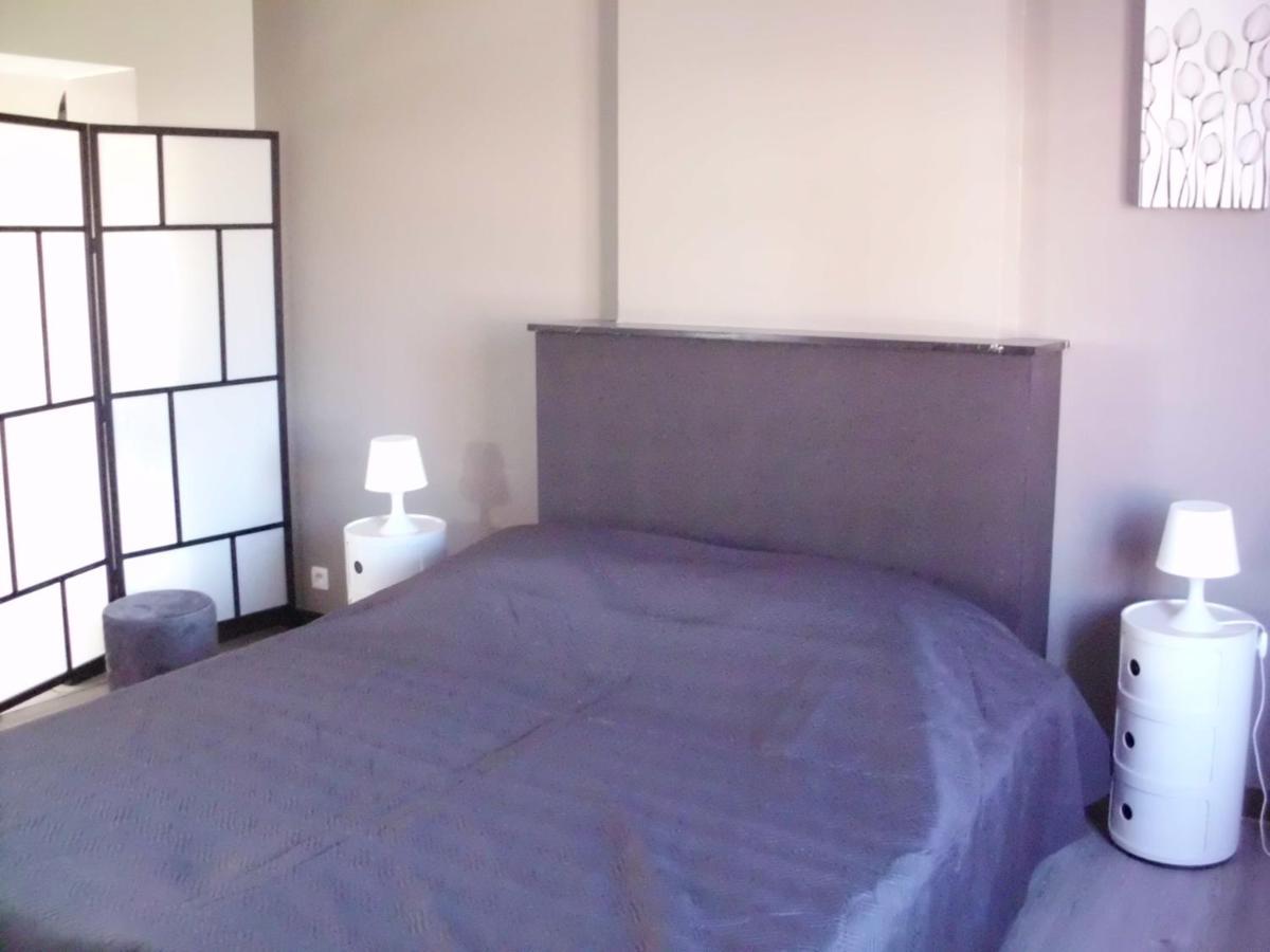 Studio 2 Pers Tourisme Et Business Namur Exteriör bild